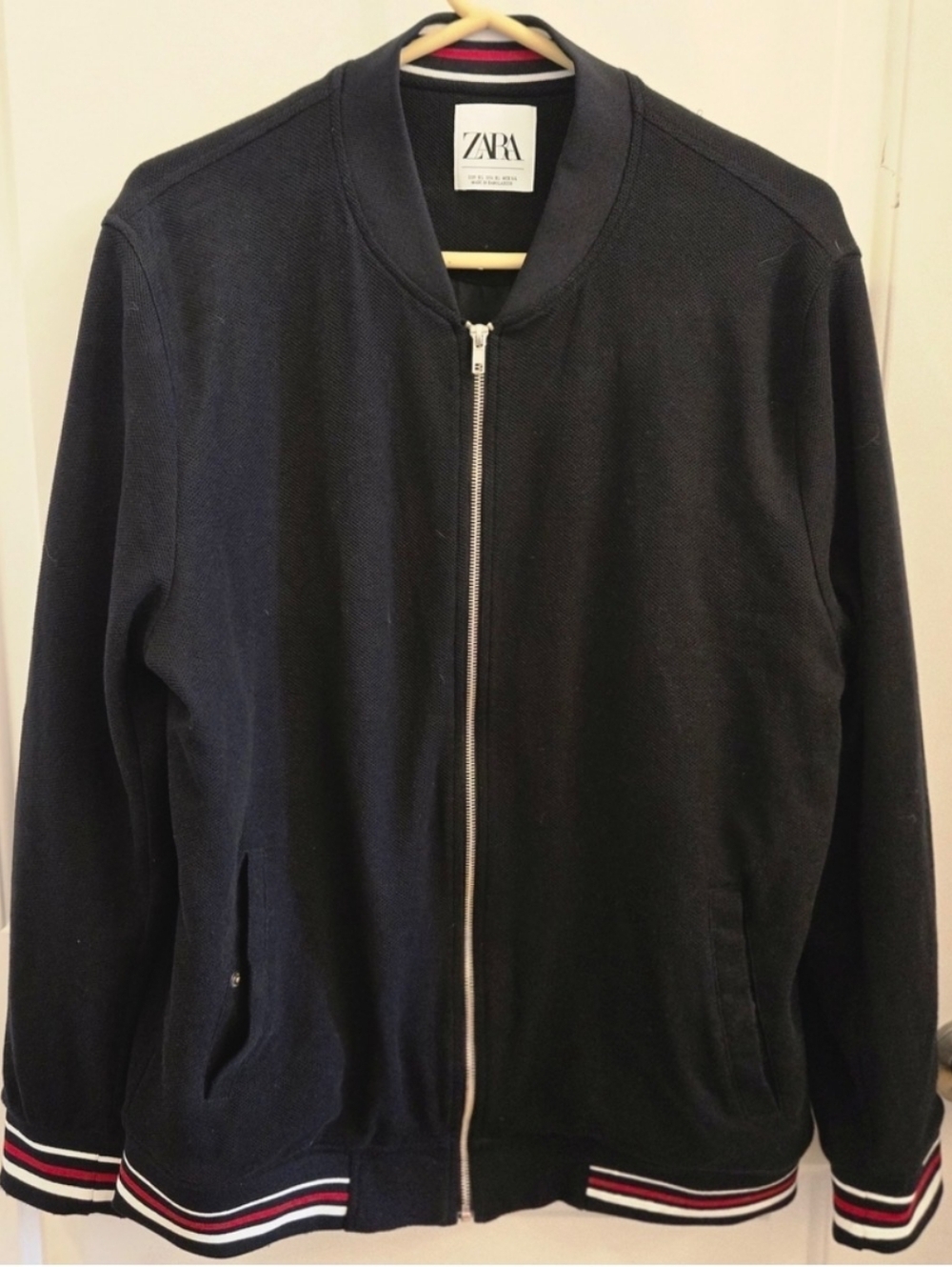 ZARA Men’s Black Bomber/Varsity Jacket w/Red & White Stripe Trim, Sz S! 🍁